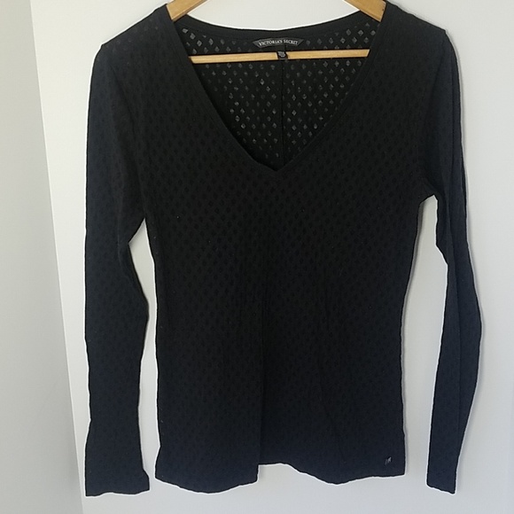 🎀 Victoria's Secret Black top - Picture 1 of 4